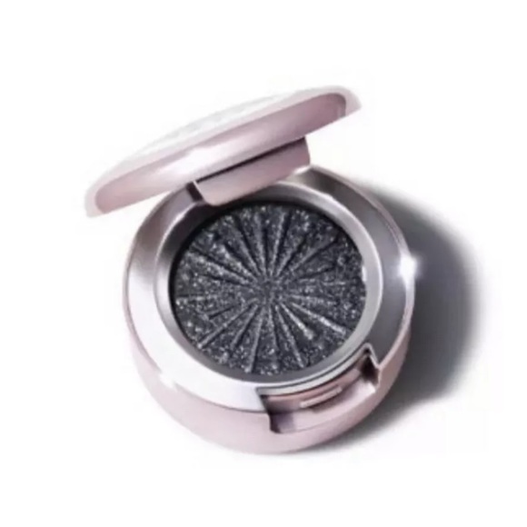 MAC Limited EXTRA DIMENSION FOILED SILVER BELLS limited edition new in box - Picture 8 of 9
